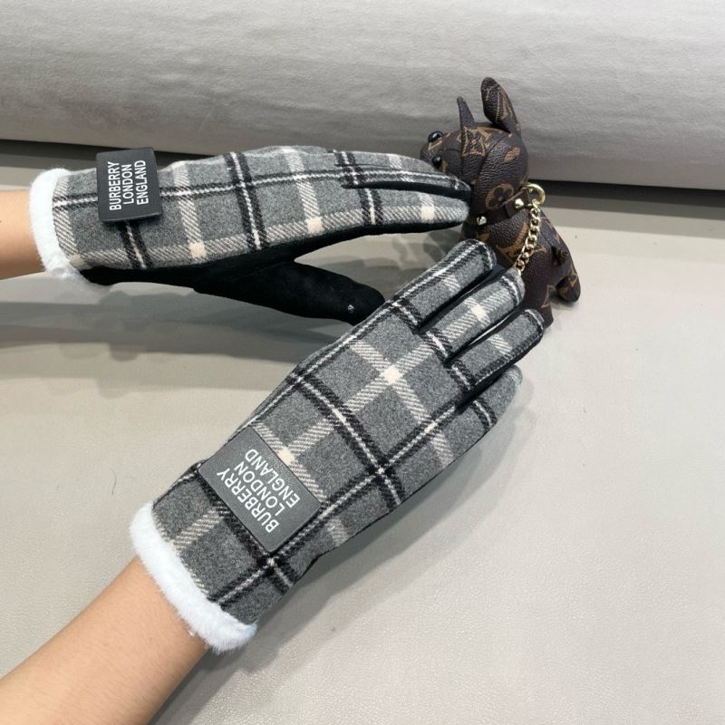 Burberry Gloves