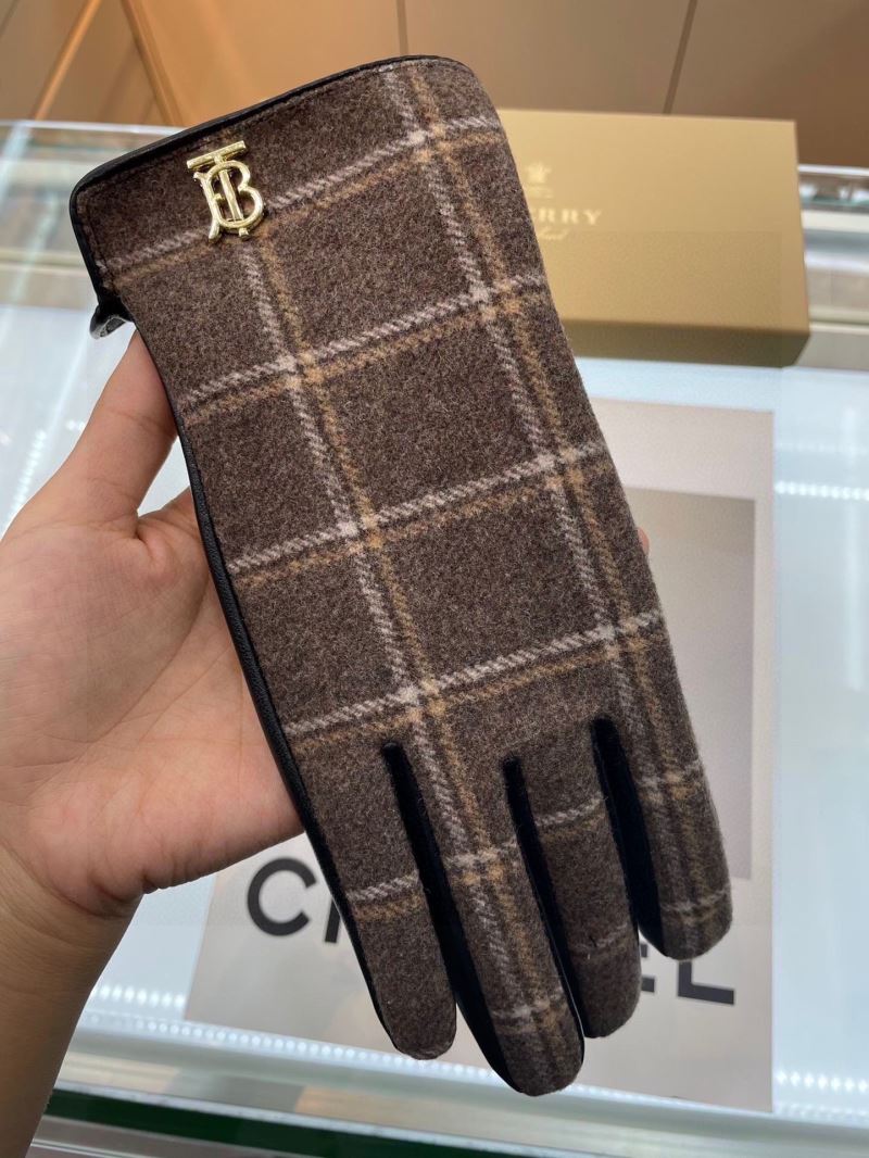 Burberry Gloves