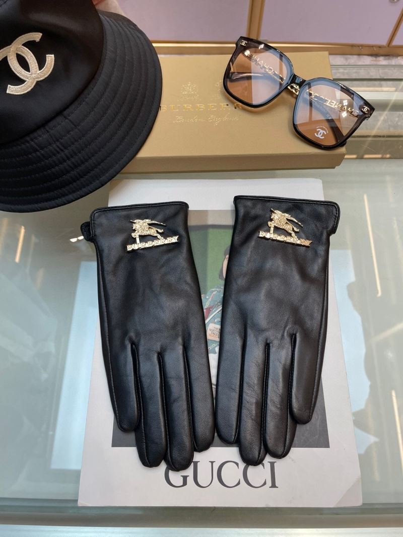 Burberry Gloves