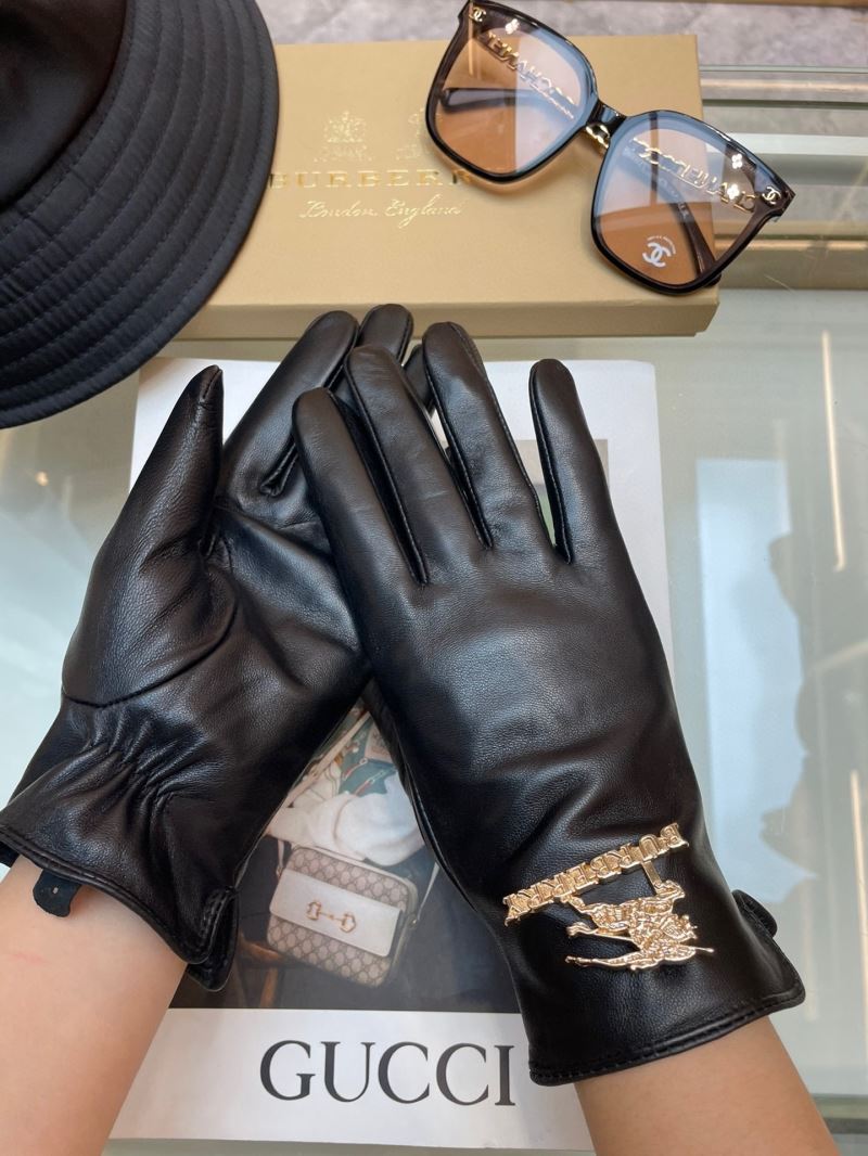 Burberry Gloves