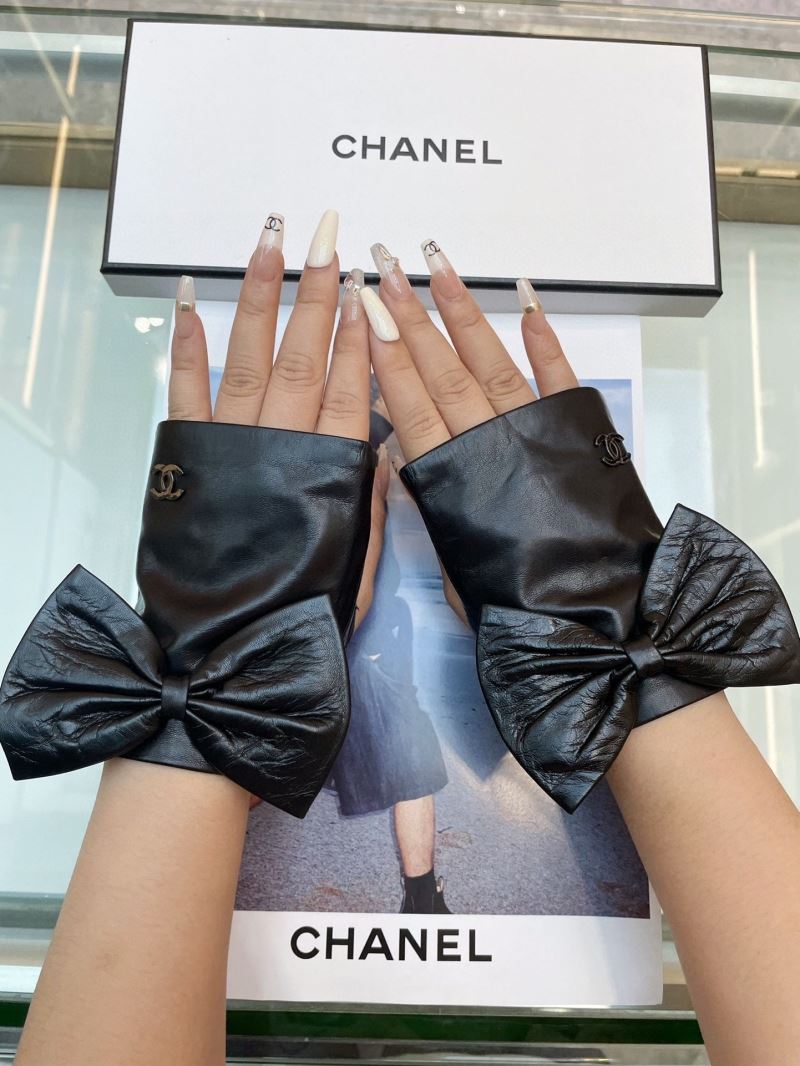 Chanel Gloves