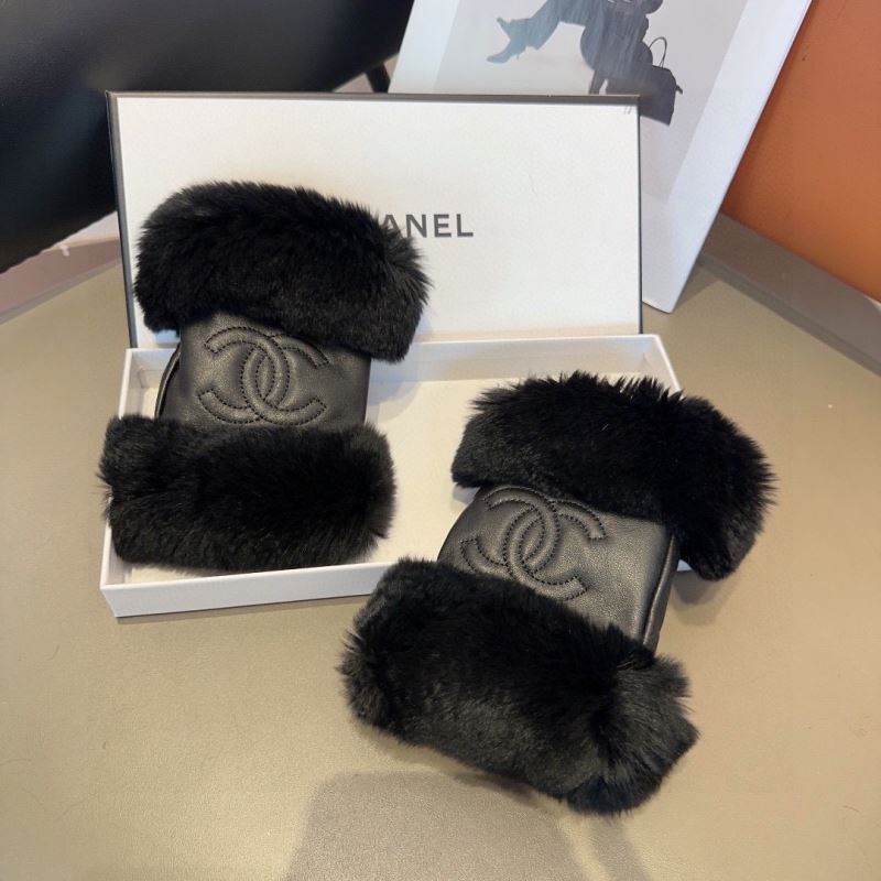 Chanel Gloves