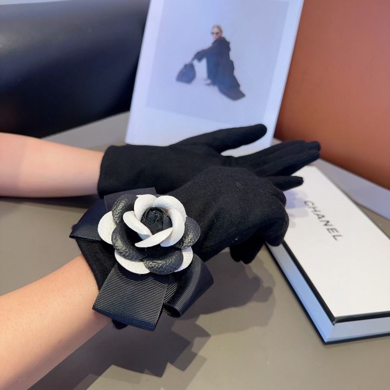 Chanel Gloves