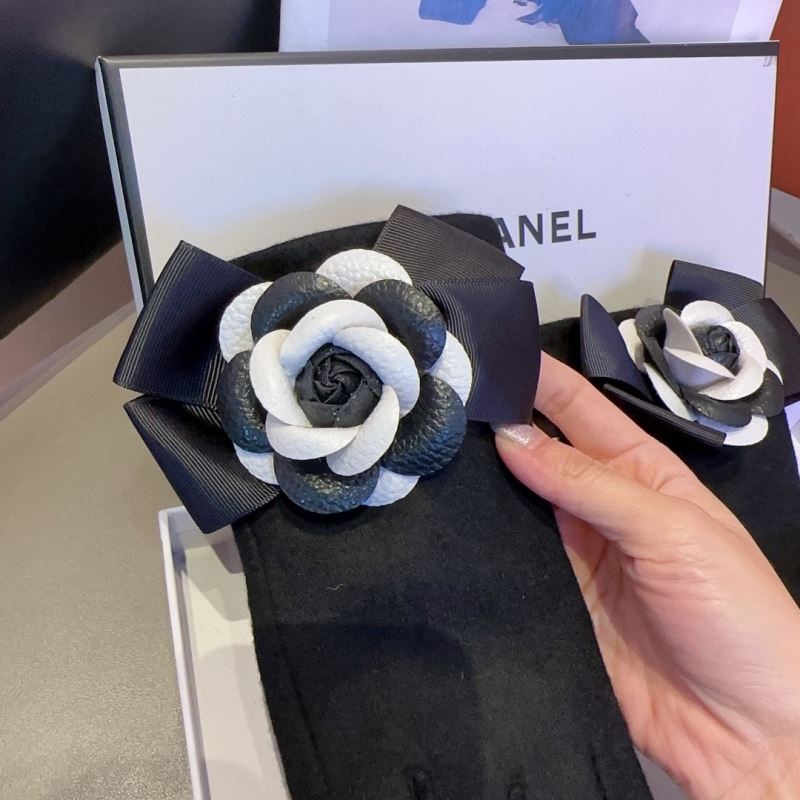 Chanel Gloves