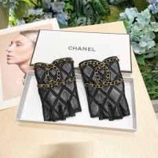 Chanel Gloves