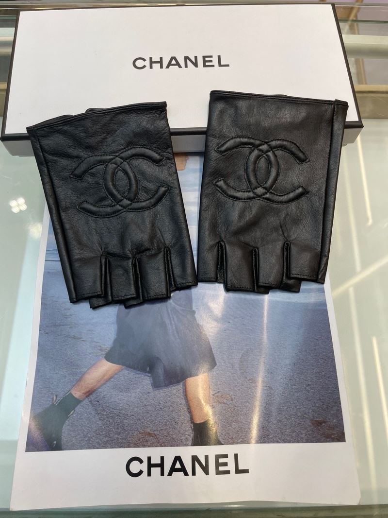 Chanel Gloves