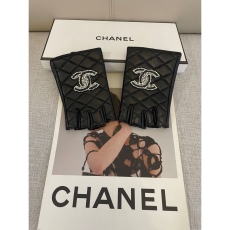 Chanel Gloves