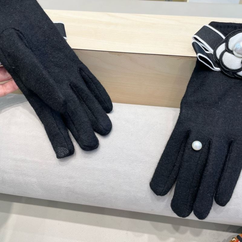 Chanel Gloves