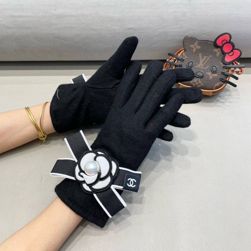 Chanel Gloves