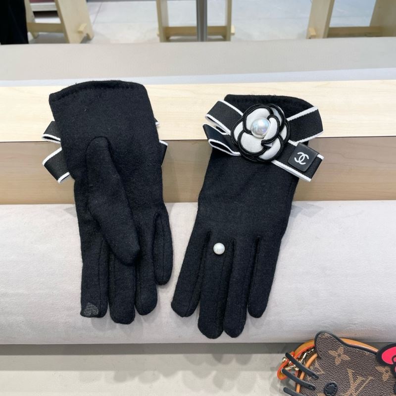 Chanel Gloves