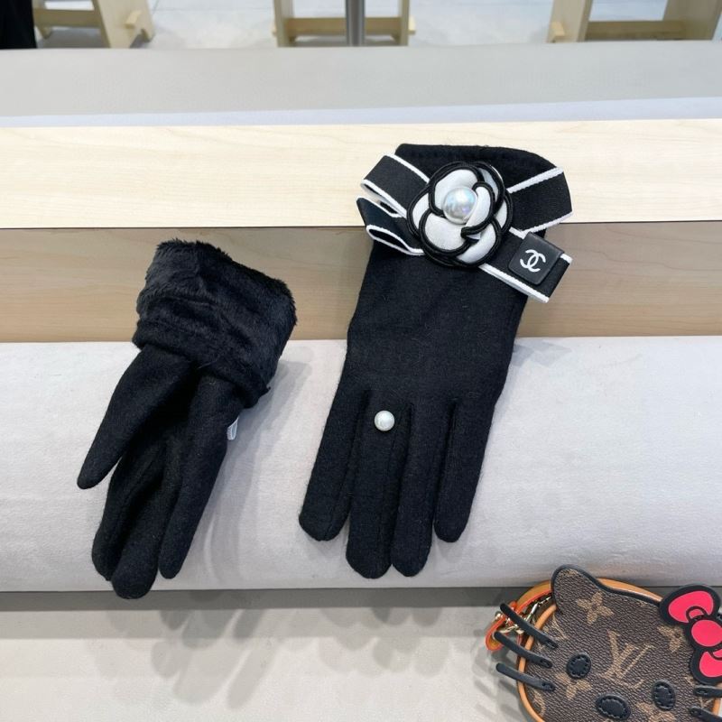 Chanel Gloves