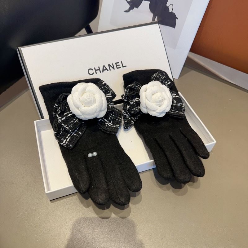 Chanel Gloves