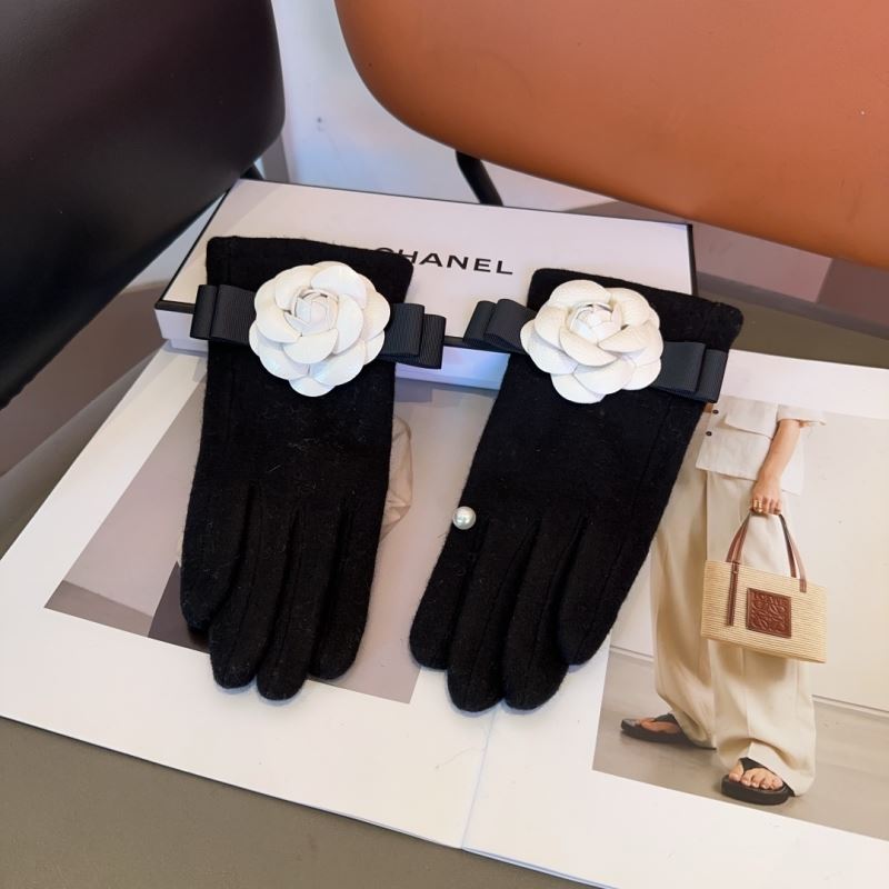 Chanel Gloves