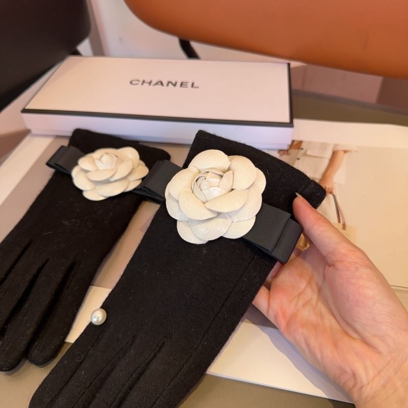 Chanel Gloves