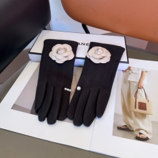 Chanel Gloves