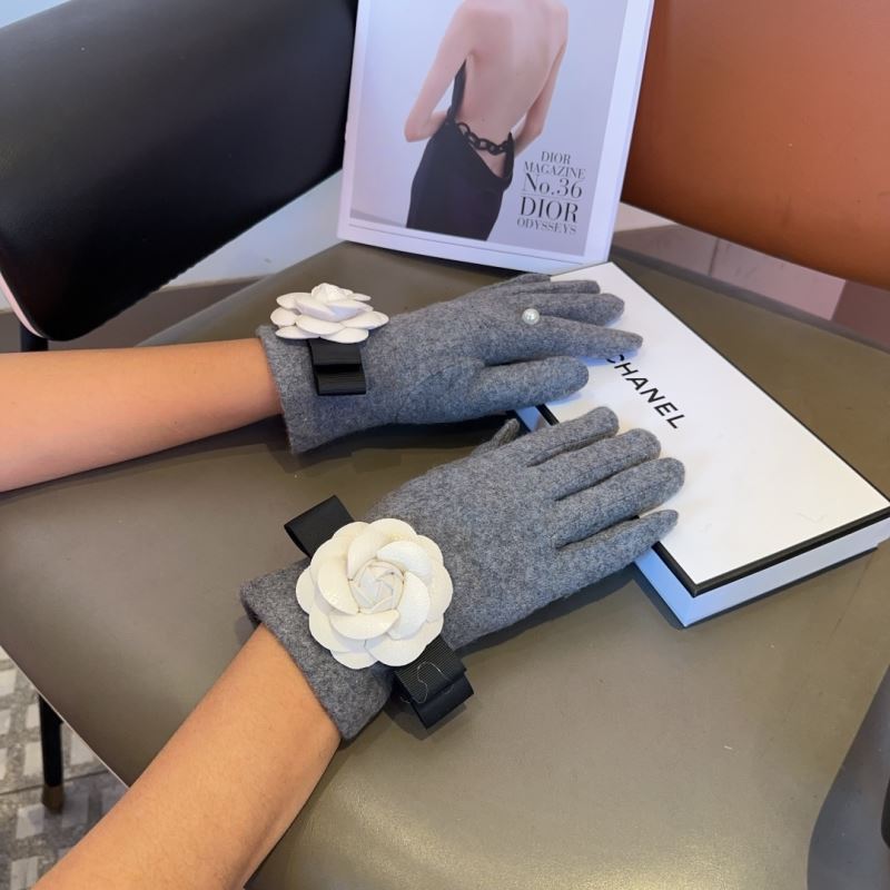 Chanel Gloves