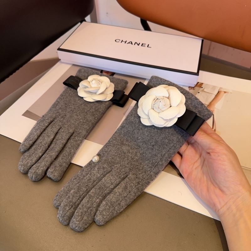 Chanel Gloves