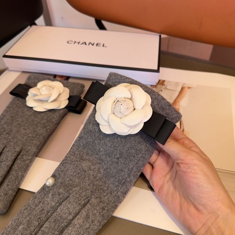 Chanel Gloves