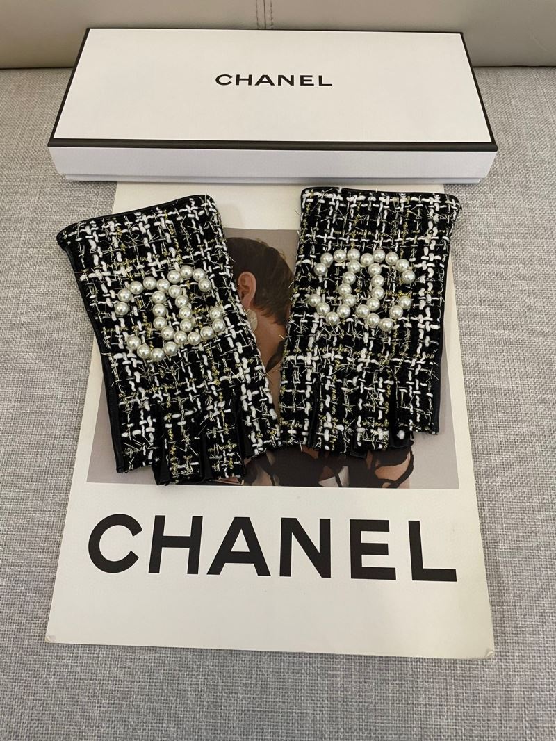 Chanel Gloves