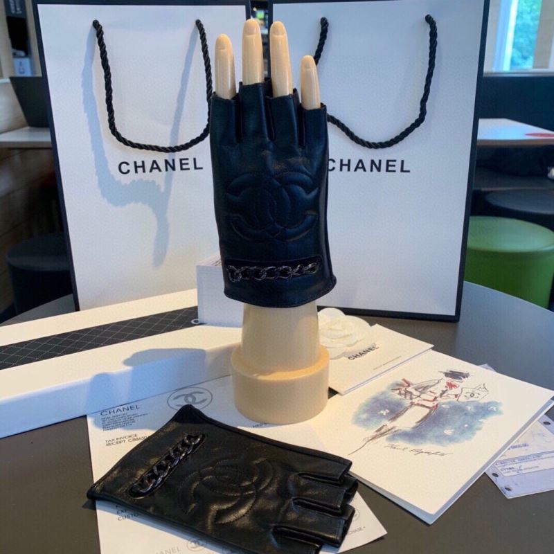 Chanel Gloves