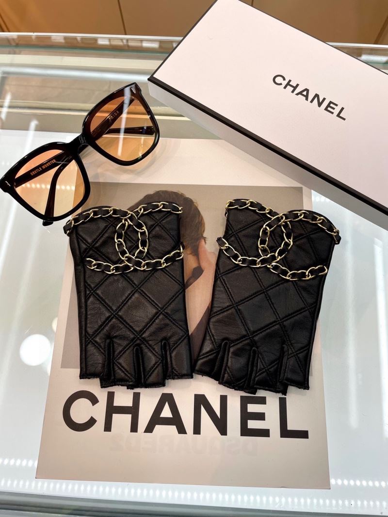 Chanel Gloves