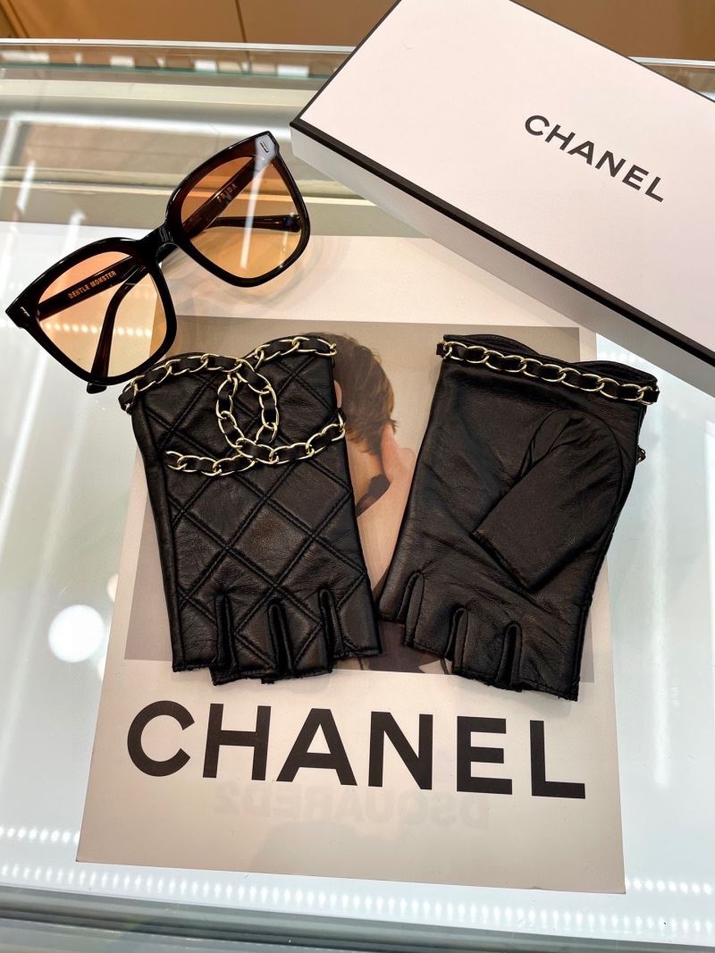 Chanel Gloves