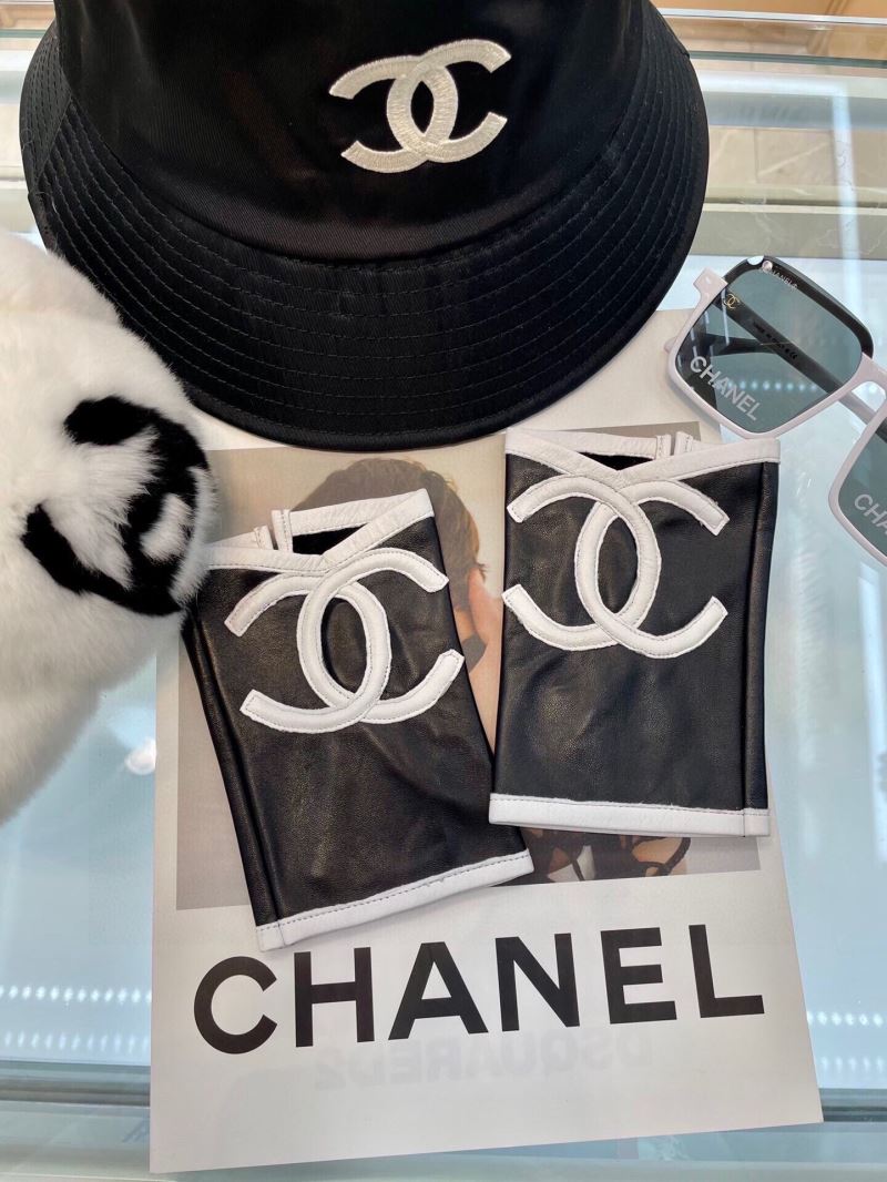 Chanel Gloves