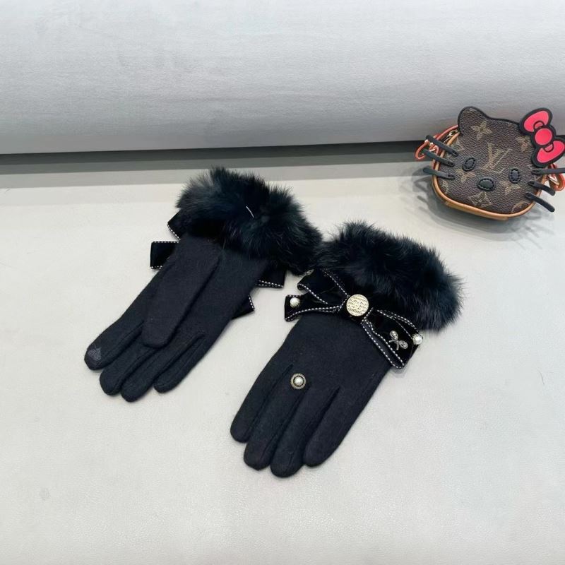 Chanel Gloves