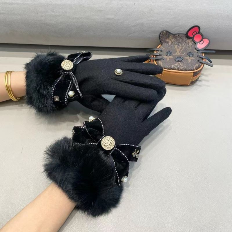 Chanel Gloves