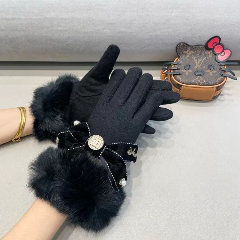 Chanel Gloves