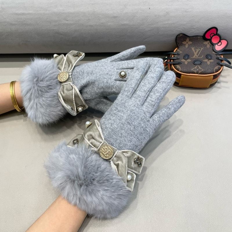 Chanel Gloves