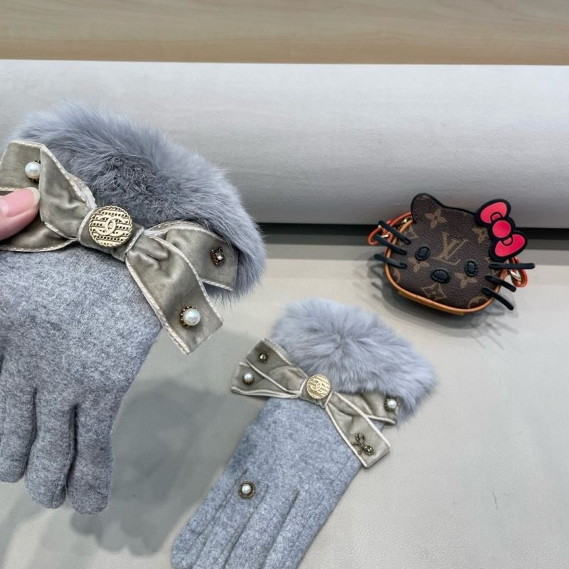 Chanel Gloves