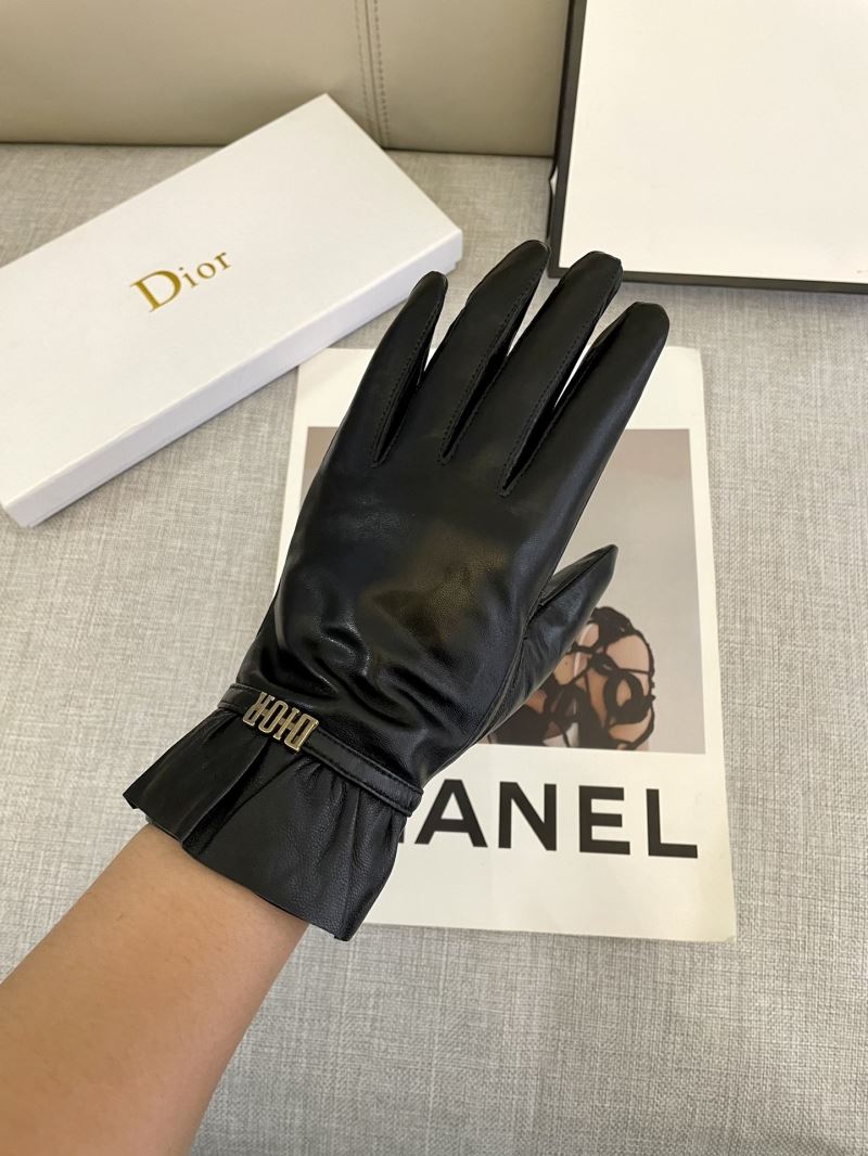 Chanel Gloves