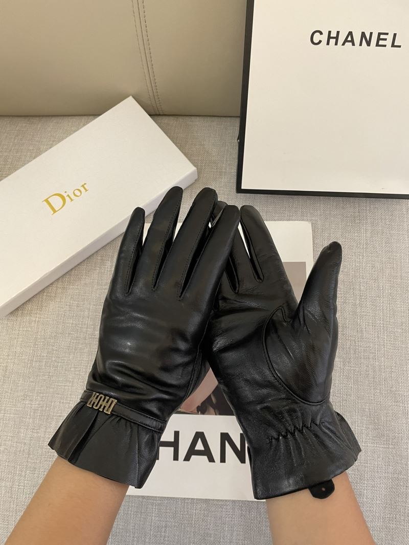 Chanel Gloves