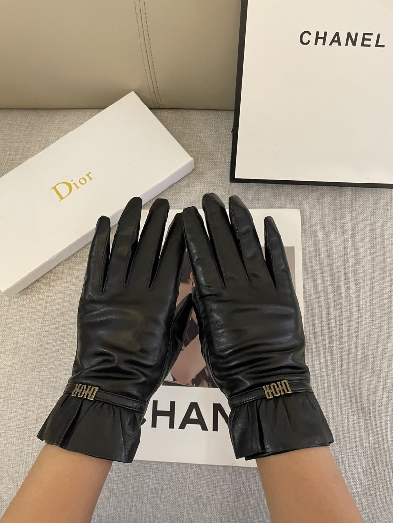 Chanel Gloves