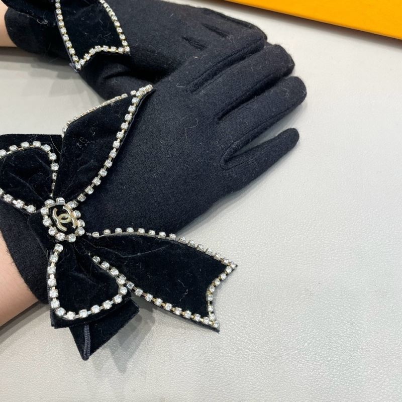 Chanel Gloves