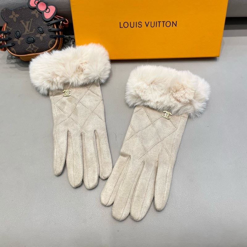 Chanel Gloves