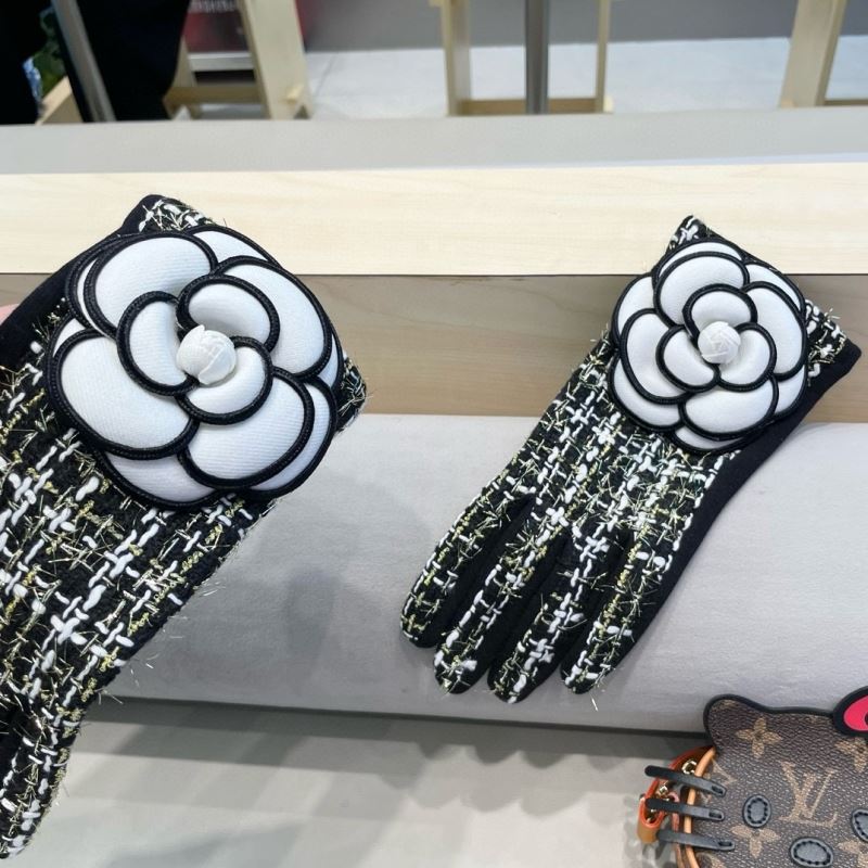 Chanel Gloves