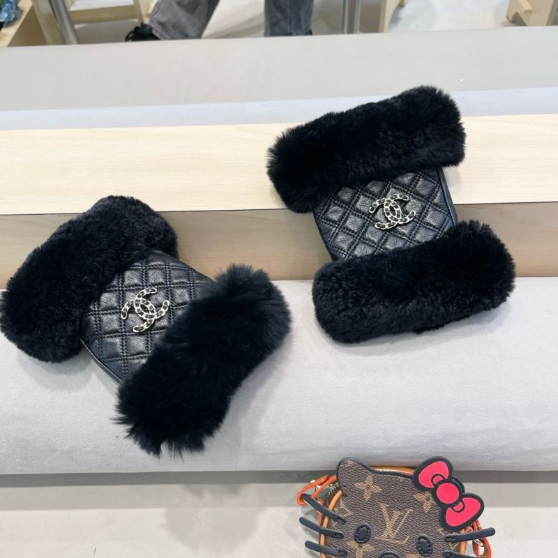 Chanel Gloves