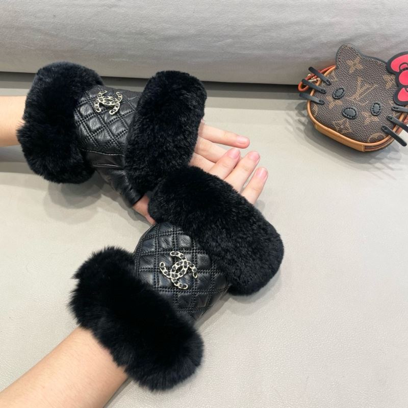 Chanel Gloves