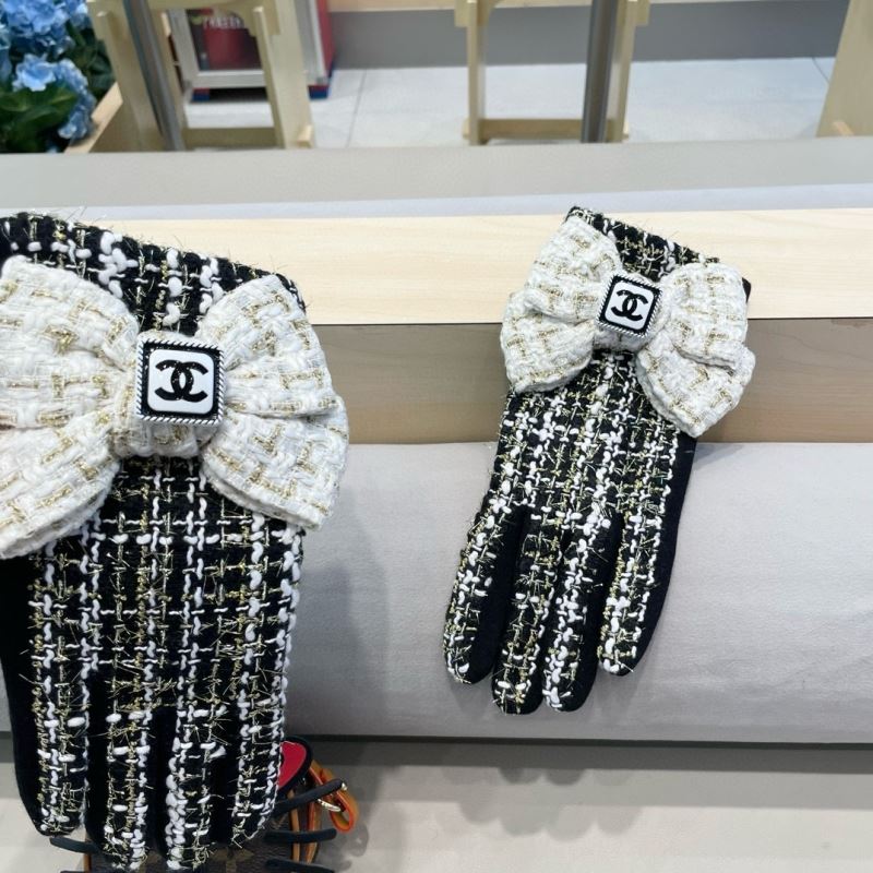 Chanel Gloves