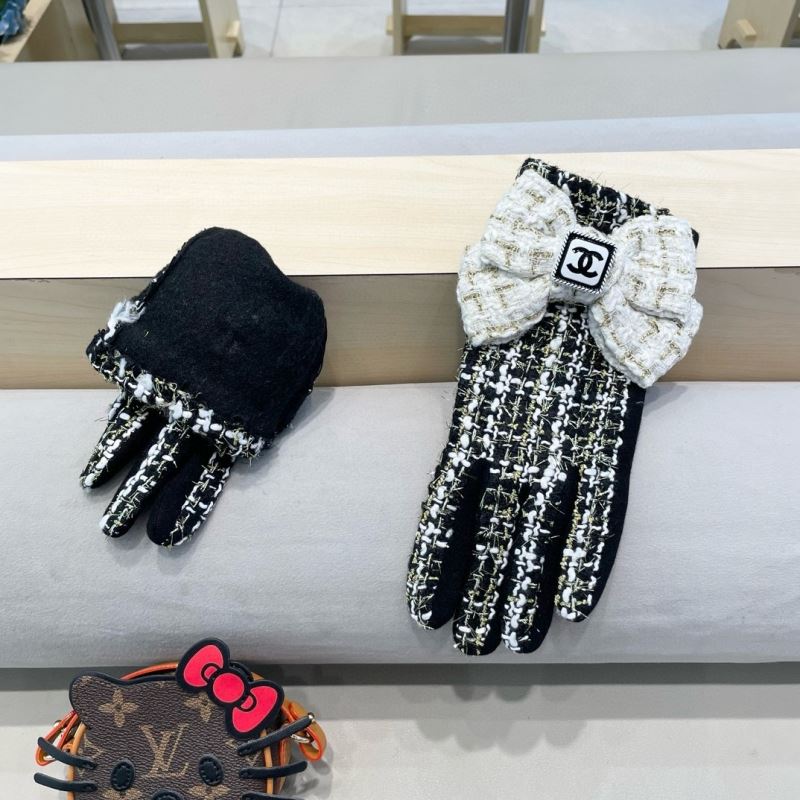 Chanel Gloves