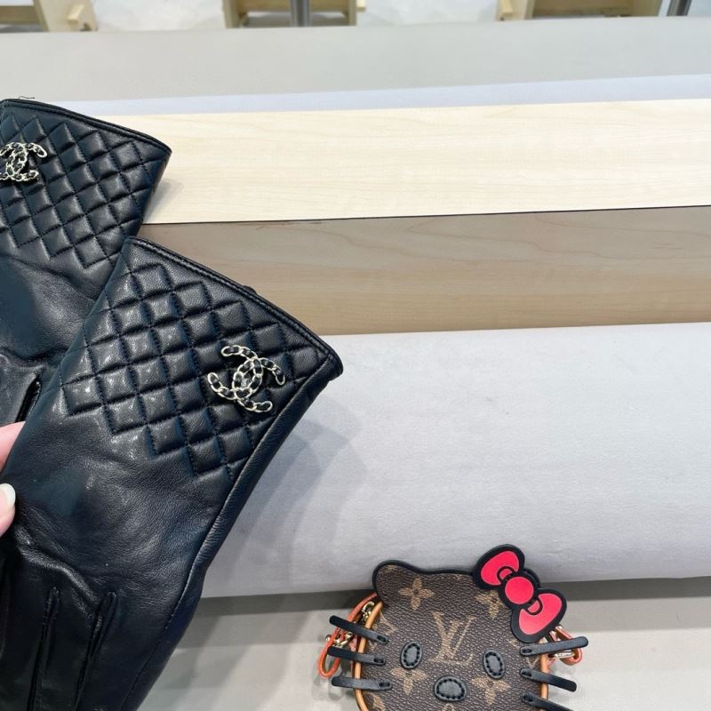 Chanel Gloves