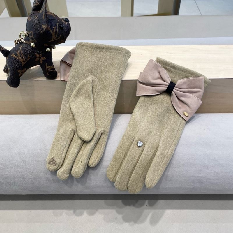 Chanel Gloves