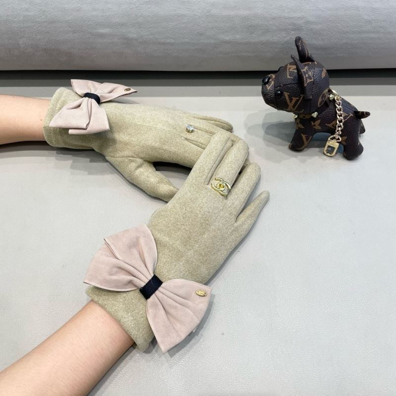 Chanel Gloves