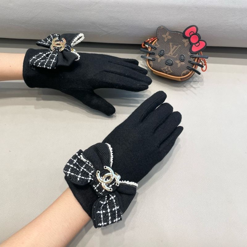 Chanel Gloves