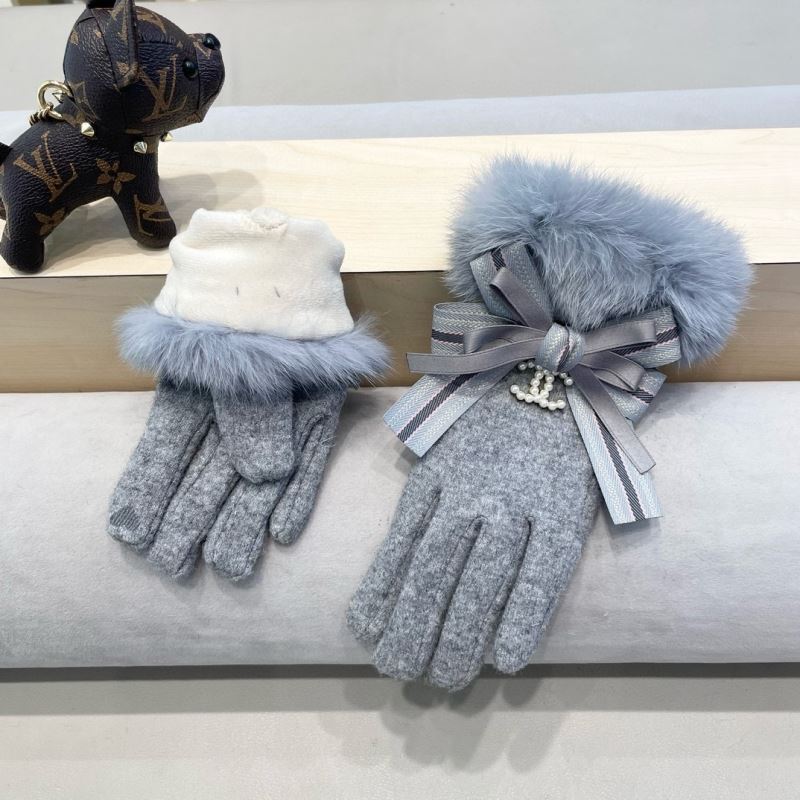 Chanel Gloves