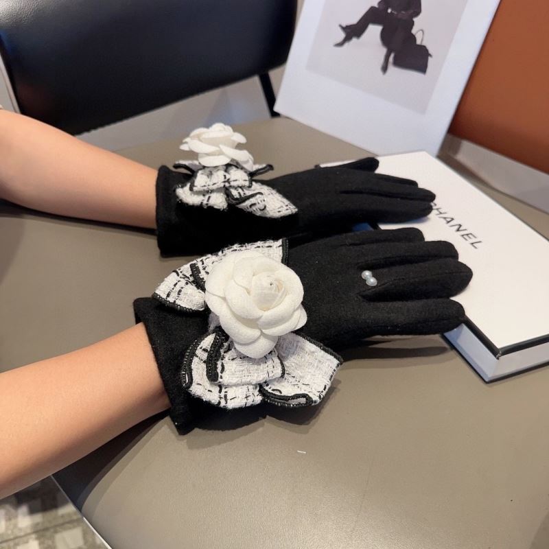 Chanel Gloves