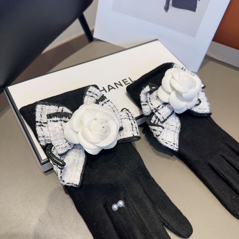 Chanel Gloves