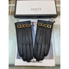 Gucci Gloves